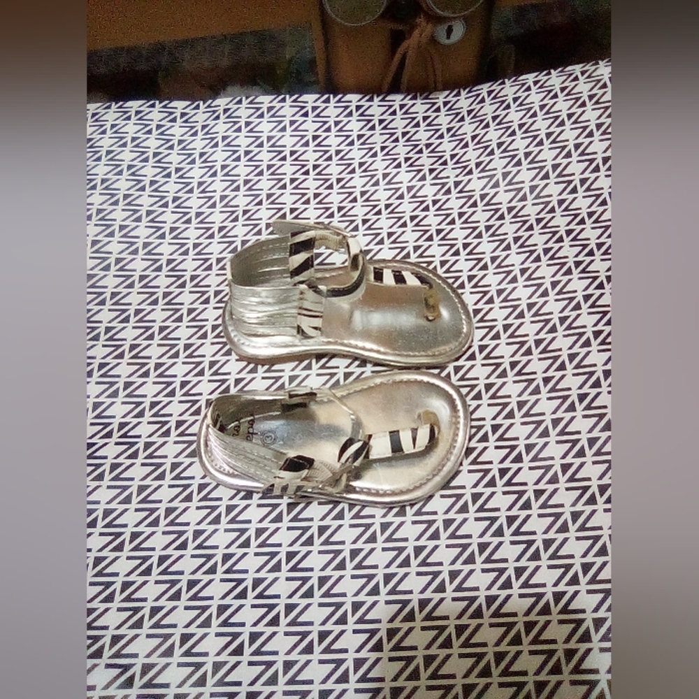 First Steps Sandals - Picture 16 of 17